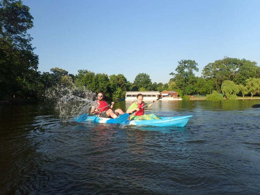 Bucharest: Guided Kayaking Tour in Herastrau Park - What to Expect During the Tour