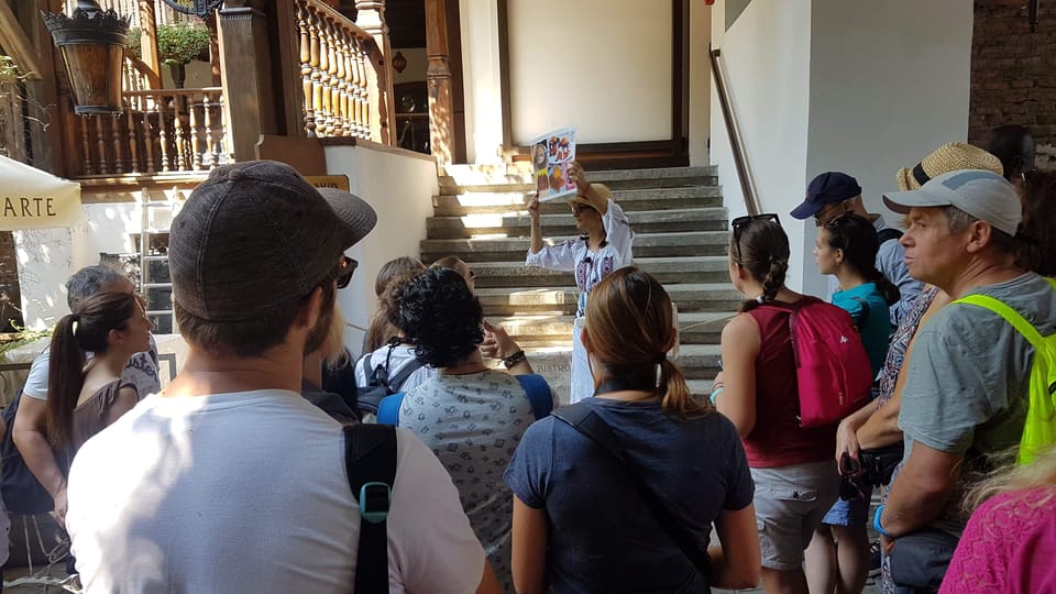 Bucharest: Guided Walking Tour with Romanian Snack - What Makes This Tour Stand Out?