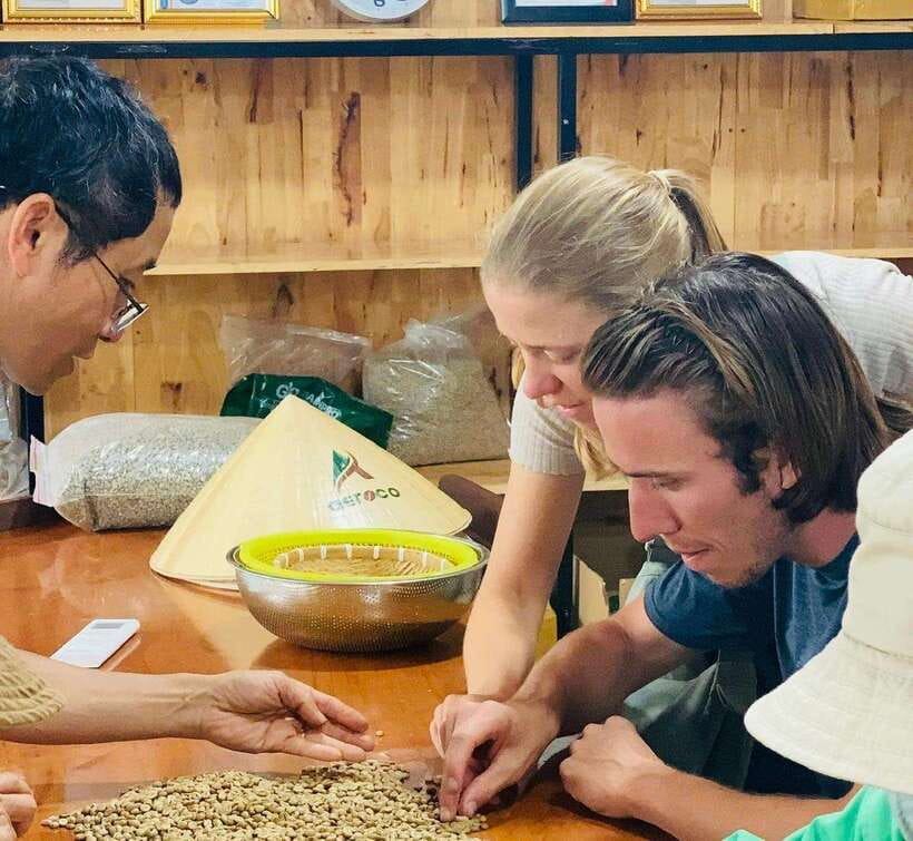 Buon Ma Thuot: Bean to Brew Coffee Farm Tour With Tasting - Itinerary and Activities