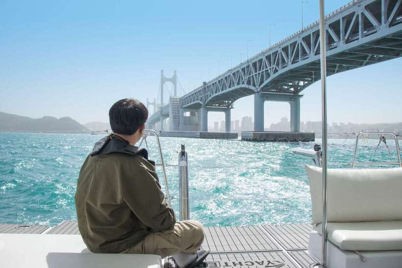 Busan's Best: Sea Temples, Yacht Tour & Sky Capsule Day Tour - Highlights of the Day