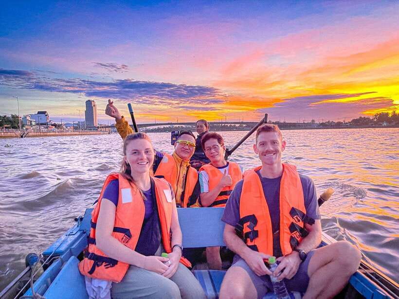 Can Tho: A Real Mekong Tour, Floating Market, Cacao & Lifes - Navigating the Non-Touristy Canals