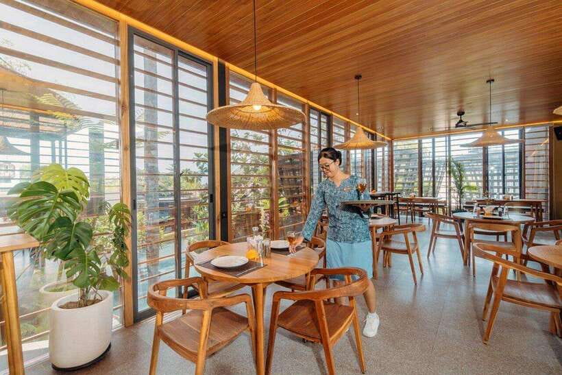 Canggu: Seabird Restaurant Bali Dining Experience - What to Expect During Your Visit
