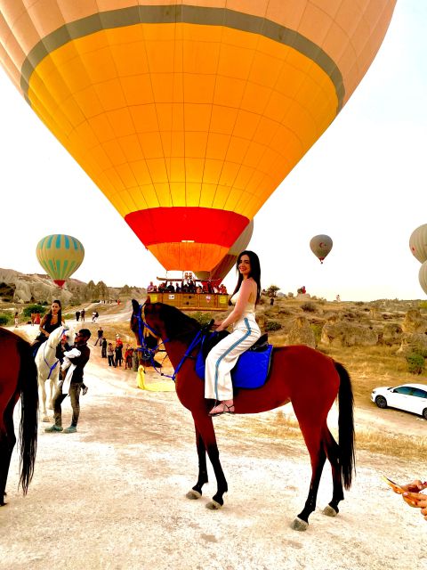 Cappadocia: Sunrise Horseback Riding Tour with Hotel Pickup - Riding Experience and Guides