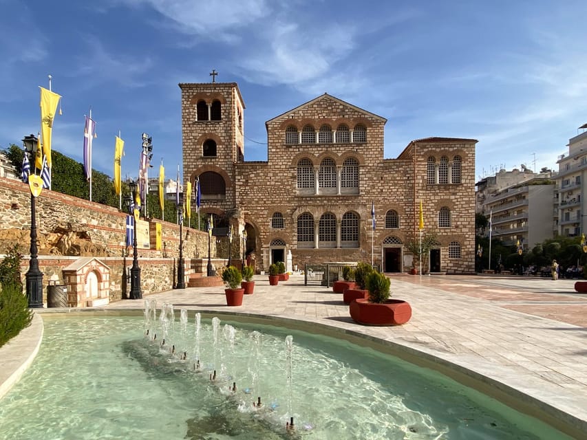 Captivating Christmas Journey in Thessaloniki - A Closer Look at the Tour Experience
