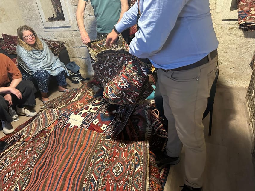 Carpet & Kilim Info and Demo - An In-Depth Look at the Carpet & Kilim Demo Experience