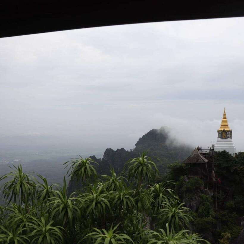 Chang Mai: Unseen in Thailand Wat Chaloemprakiat Lampang - Exploring the Sky Pagoda