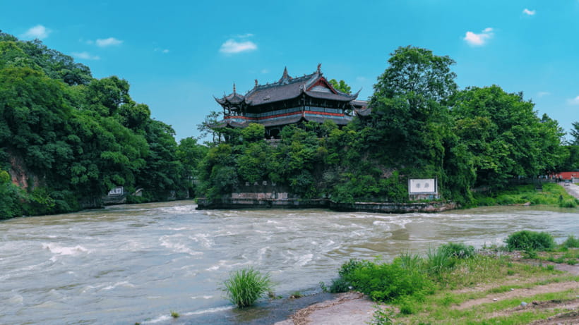 Chengdu: Dujiangyan Worlds Oldest Water Conservancy Project - Who Should Consider This Tour?