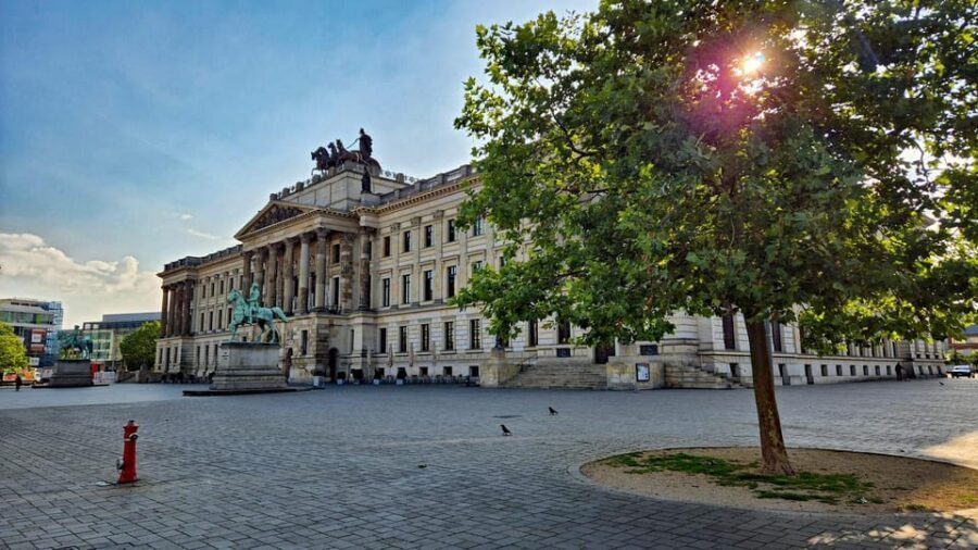 City tour Braunschweig: diverse and full of surprises. - The Value of a Guided Tour in Braunschweig