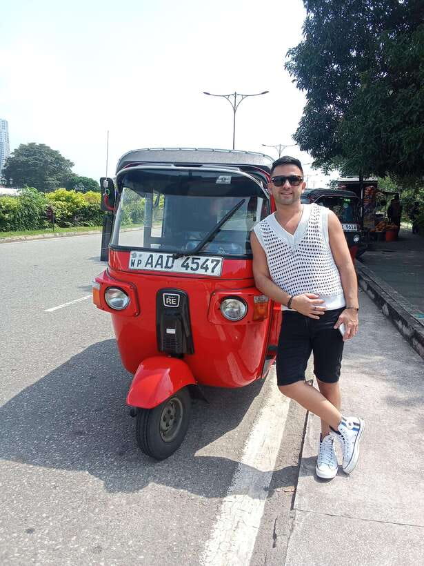 Colombo City Tour by Tuk tuk with Hotel Pickup - All Include - The Experience of a Guided Tuk Tuk Tour