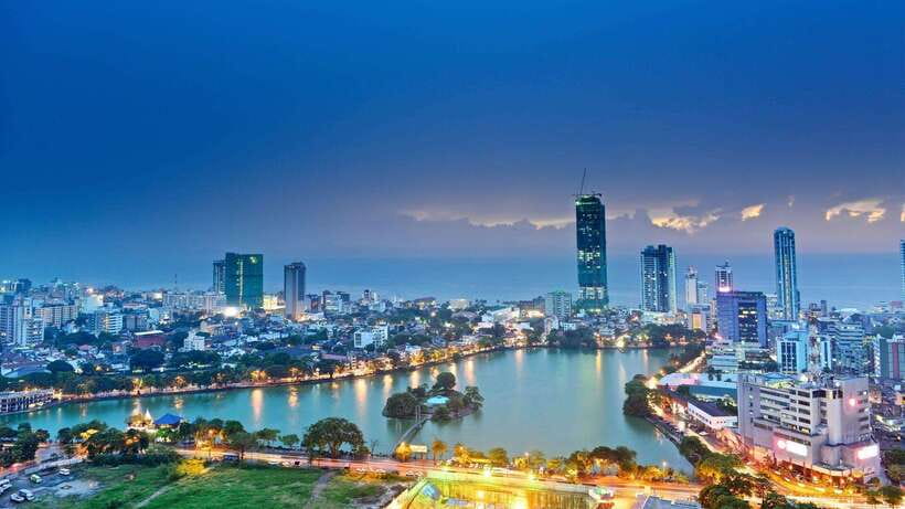 Colombo City tour with Galle Fort, Bentota River Safari - Galle Fort: A Step Back in Time