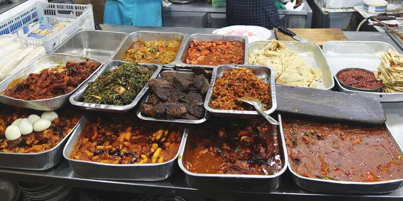 Colombo: Street Food Private Walking Tour with Transfer - What Travelers Are Saying