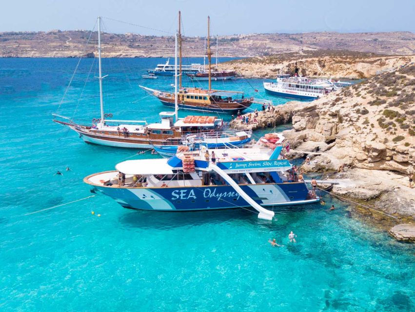 Comino: Blue Lagoon, Crystal Lagoon, and Seacaves Tour - The Boat & Onboard Experience