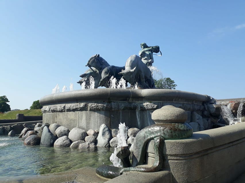 Copenhagen: 2,5-Hour 'Must See' Bike Tour with a Local Guide - Why This Bike Tour is Worth Considering