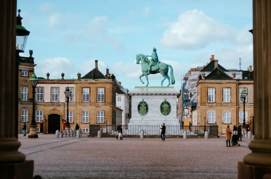 Copenhagen: Hygge & Highlights Walking Tour with Local Guide - What Makes This Tour Worth It
