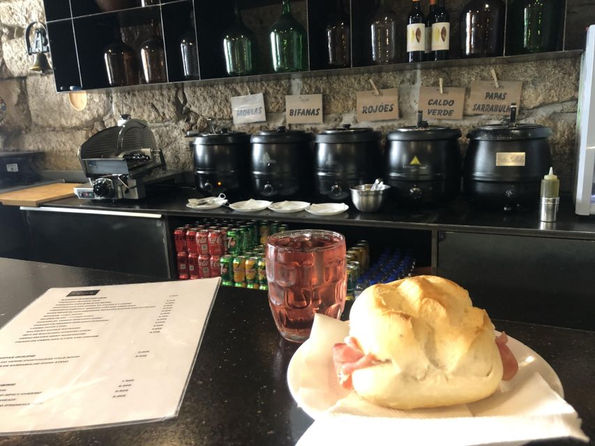 Córdoba: Discover the Soul of Spanish Natural Wine & Cuisine - The Venue and Meeting Point