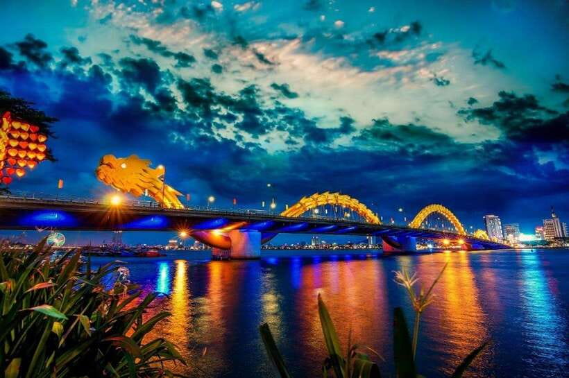 Da Nang: 5-Hour Guided Night Tour - Cruise on Han River
