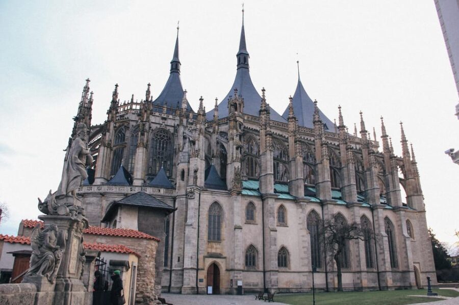 Daytrip to the Bone Church at Sedlec & Kutná Hora - Key Points  