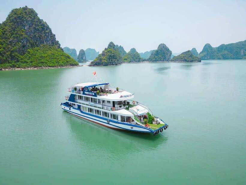 DELUXE CRUISE HALONG: SUNG SOT CAVE– TITOP ISLAND– LUON CAVE - Itinerary Highlights of the Day