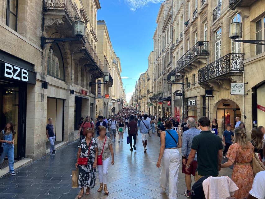 Discover Bordeaux: English Guide to the City Walking Tour. - Who Should Consider This Tour?