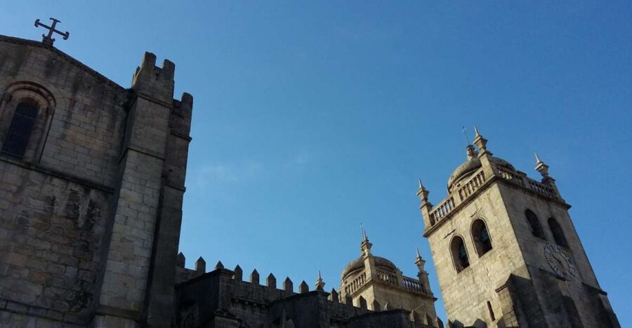 Discover Porto's Historical Roots Walking Tour - What’s Included and Practical Details