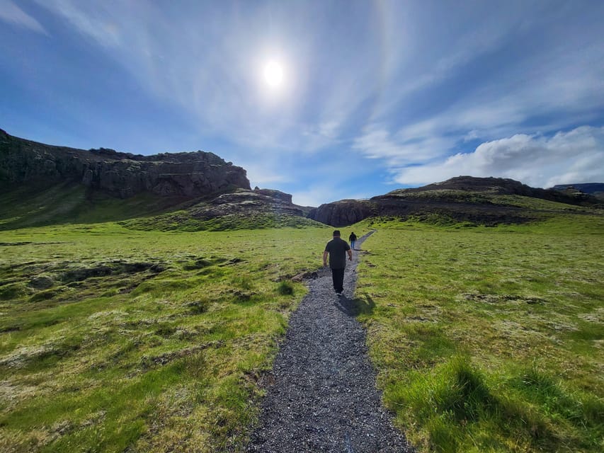 Discover the Magic of the Golden Circle in Iceland: Unforgettable Adventures - The Experience at Each Stop
