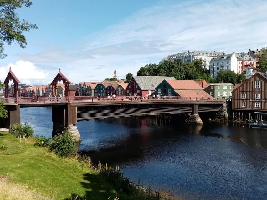 Discover the unmissables places of Trondheim - What Makes This Tour Stand Out?