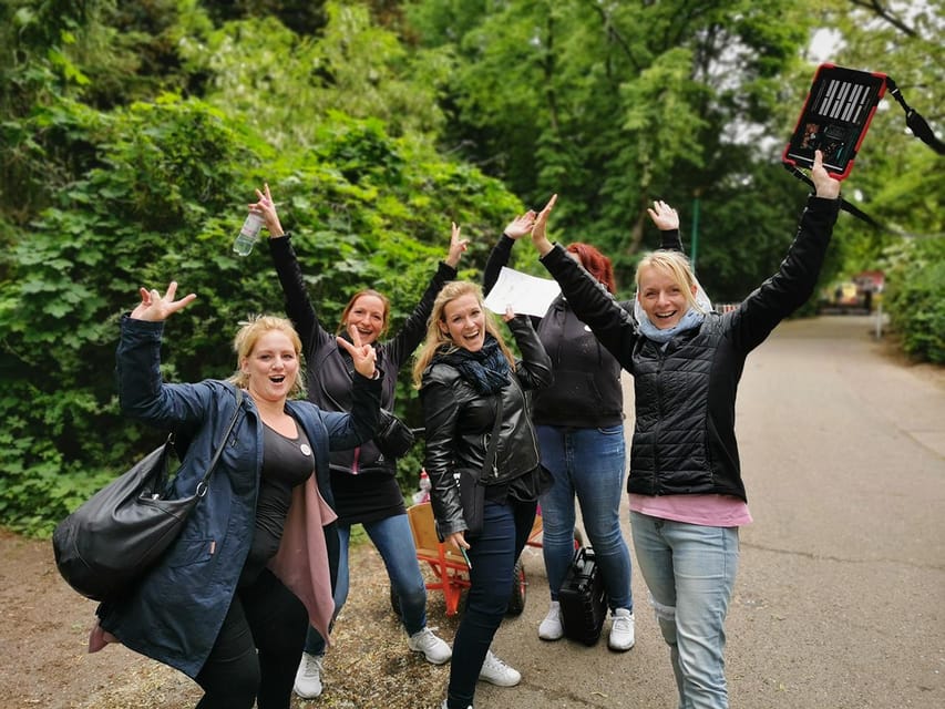 Dresden: Krimi Outdoor Escape Game Mord am Elbufer - Who Will Love This Experience?
