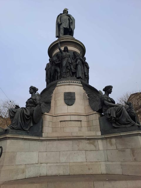 Dublin Walking Tour: Top 10 highlights - Practical Details and Value