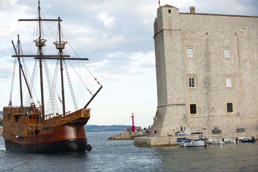 Dubrovnik walking tour and cruise on Karaka ship - What’s Included and What to Expect