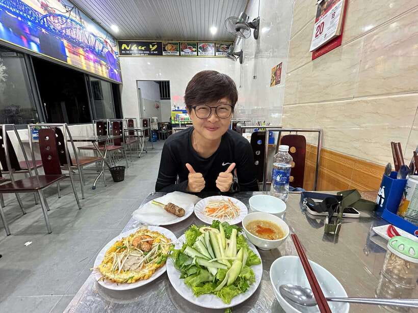 Eat Like a Local With a Local - Tip Based Walking Tour - Culinary Highlights