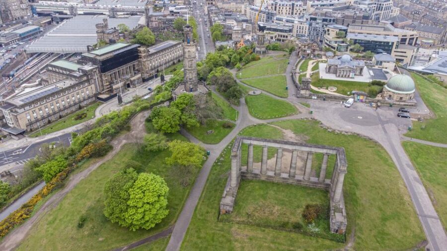 Edinburgh: Old Town History Walking Tour - Highlights of the Tour
