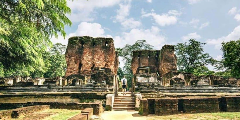 Exclusive : Polonnaruwa Ancient city exploration by Tuk-Tuk! - Exploring the UNESCO Heritage City of Polonnaruwa