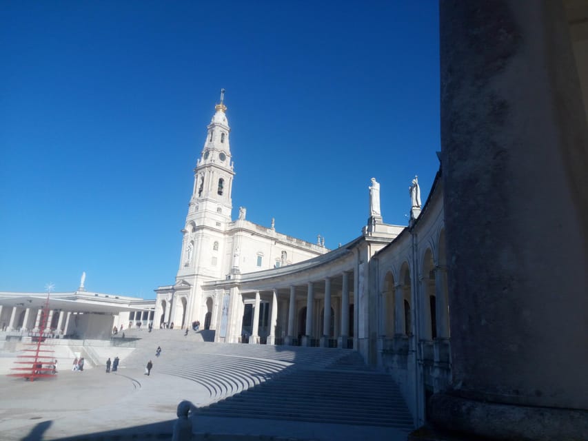Fátima, Óbidos & Nazaré | Full Day Private Tour - What to Expect from Your Tour Experience