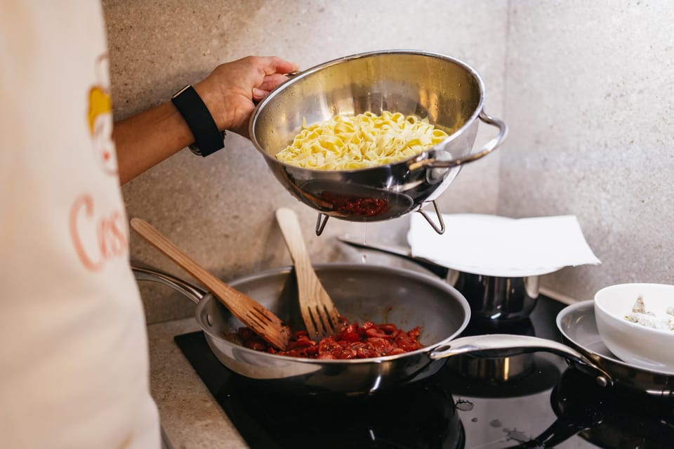 Florence: Pasta and Tiramisu Cooking Class with Local Host - What to Expect from the Experience
