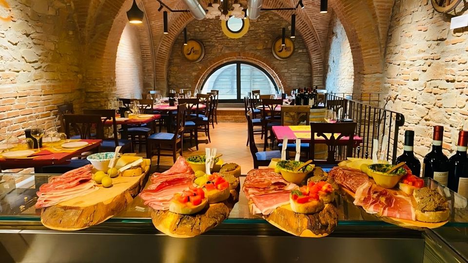 Florence: Taste of Tuscany Wine and Local Food Tour - Experience Description