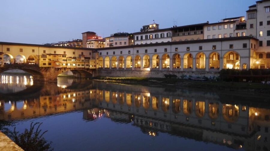 Florence: Uffizi Gallery and Vasari Corridor Private Tour - A Stroll on the Bridge: Ponte Vecchio and Beyond