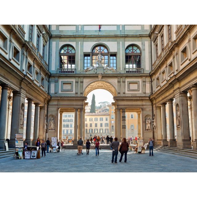 Florence: Uffizi Gallery Private Tour w/ Skip-the-Line Entry - Exploring the Uffizi Gallery: A Treasure Trove of Renaissance Art