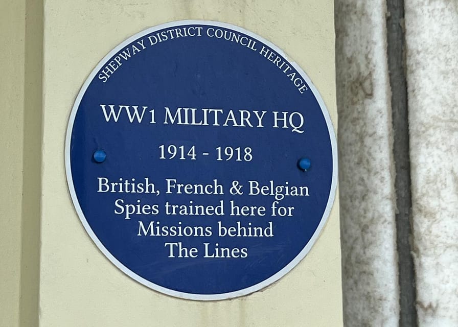 Folkestone: Private 2hr Walking Tour with a Blue Badge Guide - What to Expect and How the Tour Unfolds