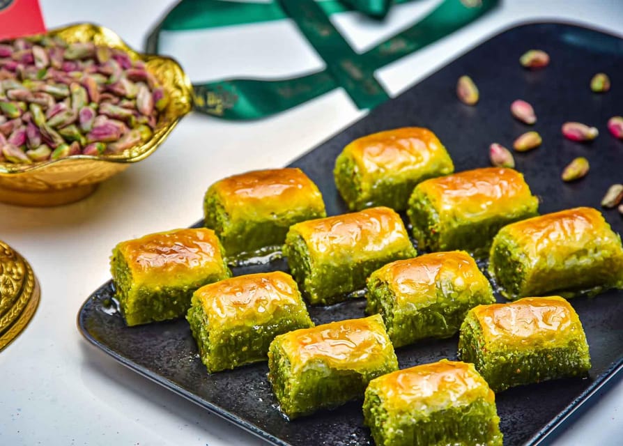 Food Tour: Aperitivo In Mykonos Town - A Detailed Look at the Experience