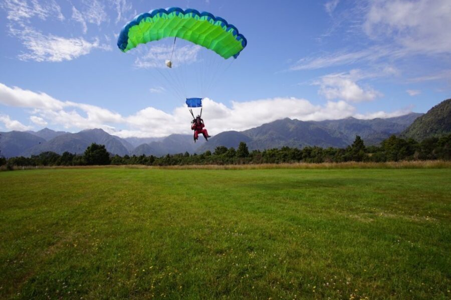 Franz Josef: 13,000ft, 16,500ft or 18,000ft Skydive - The Value of a Skydive at Franz Josef