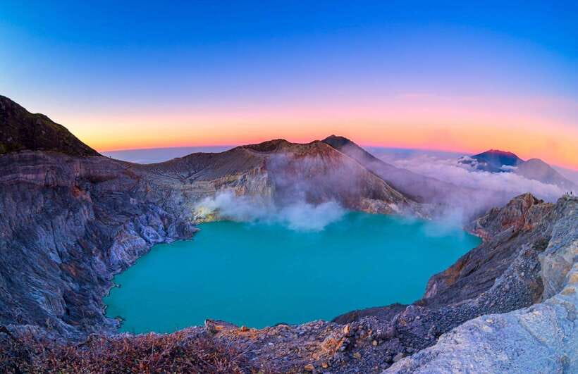 From Bali: 1 Day Ijen Volcano Blue Fire Tour From Bali - The Guided Trek: Safety and Insight