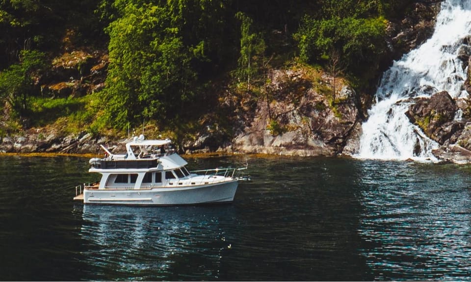 From Bergen: Private Mostraumen Fjord Cruise - An In-Depth Look at the Experience