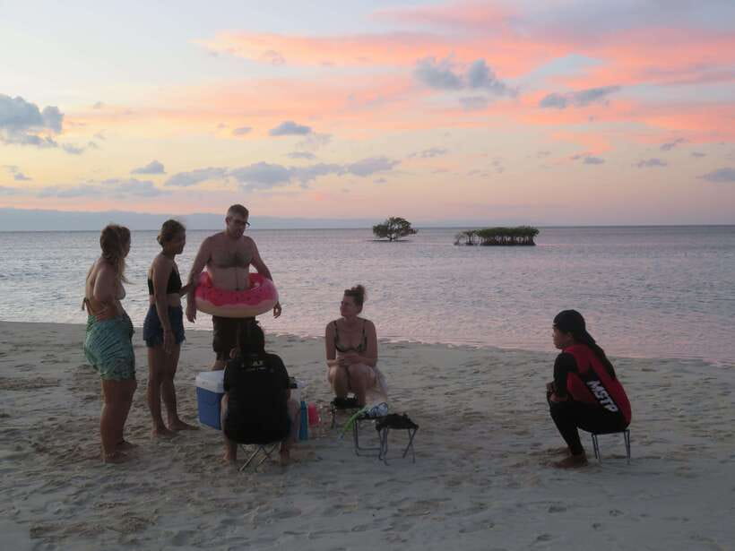 From Bohol: Island Sunset Watching and Snorkeling Tour - What the Reviews Tell Us
