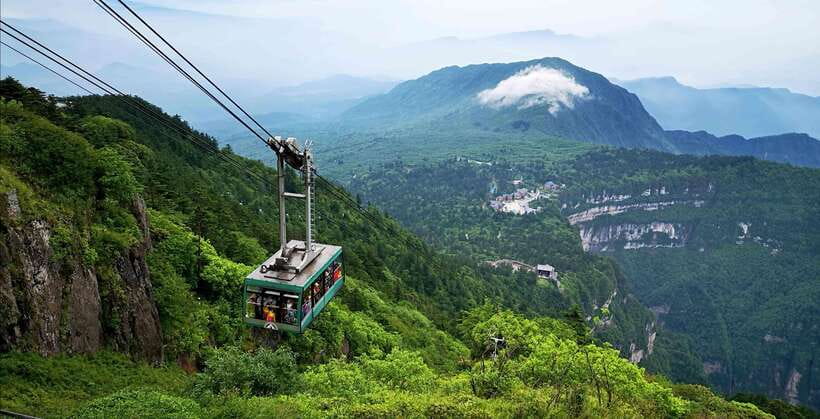 From Chengdu: Mount Emei Day Trip with Golden Summit Visit - Why This Tour Delivers Great Value
