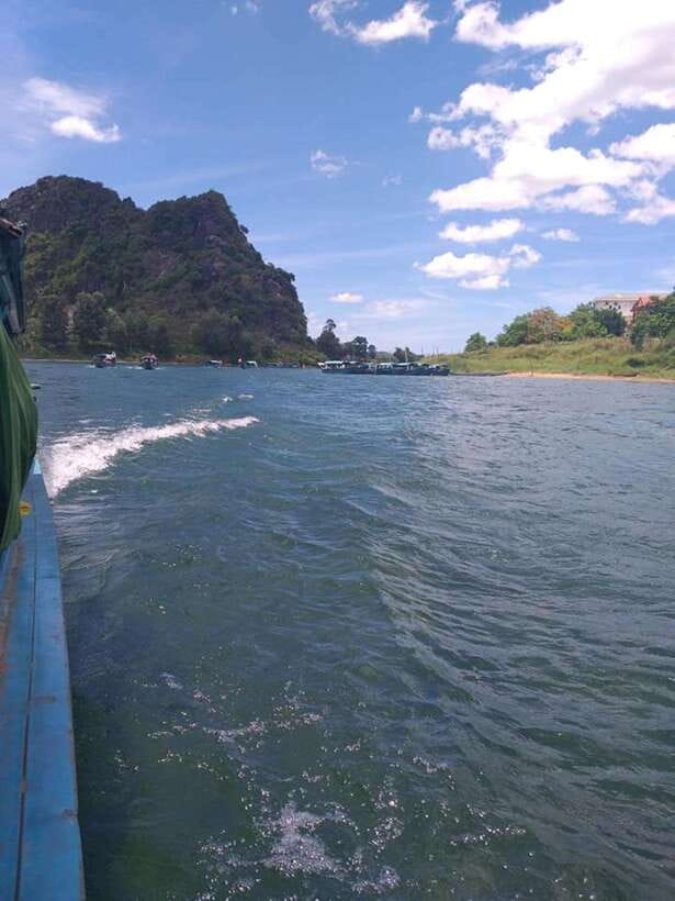 From Dong Hoi: Paradise and Dark Caves Day Trip - Itinerary Details