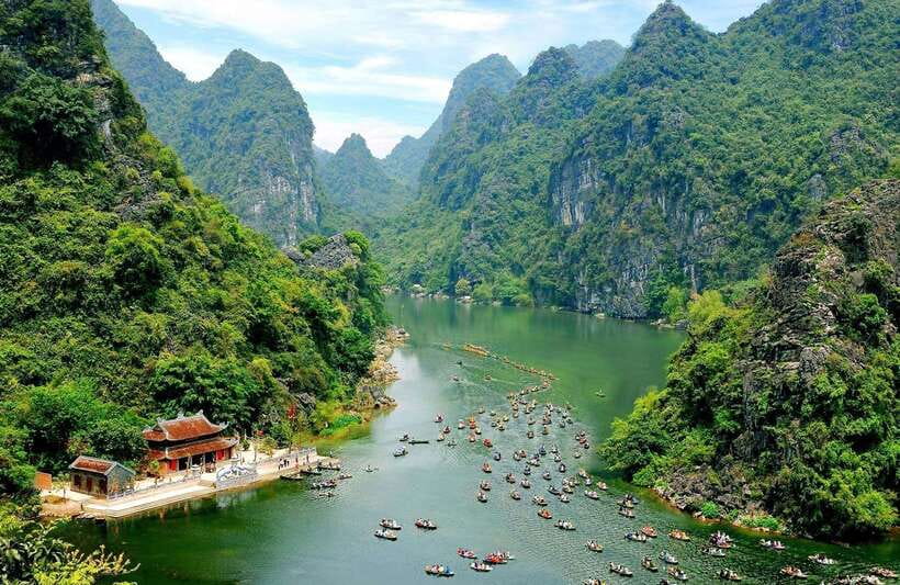 From Hanoi: Bai Dinh, Trang An, and Mua Cave Day Trip - Itinerary Highlights