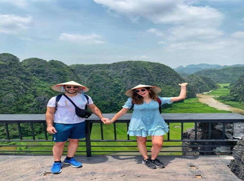 From Hanoi: Luxury Ninh Binh Tour With Lunch and Cycling - Itinerary Highlights