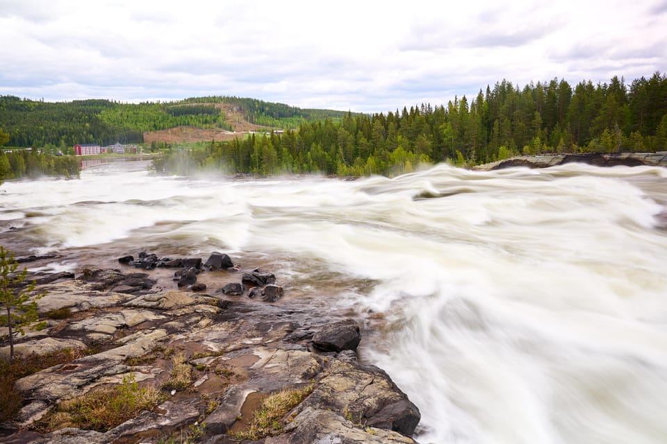 From Jokkmokk: The Great Rapids National Park - What Makes This Tour Special?