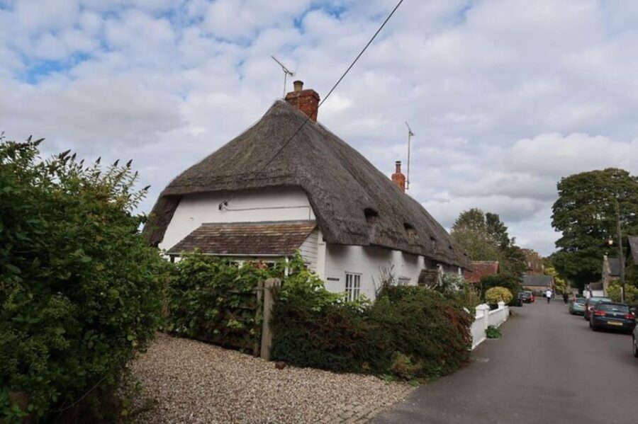 From London: Private Cotswolds Tour - Exploring the Villages: Each Stop Has Its Unique Charm