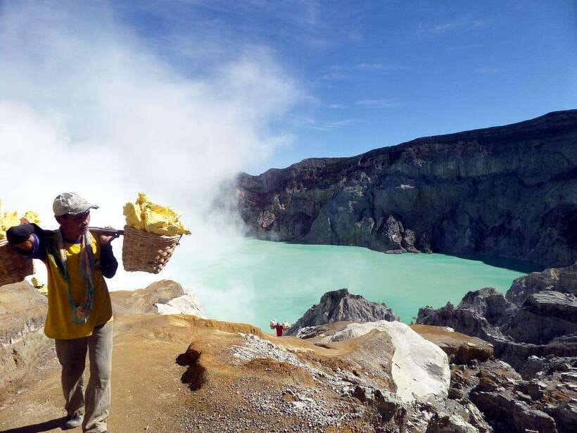 From Malang/Surabaya: 2-Days Tour Mt. Bromo Ijen Blue Flames - What to Expect from This Tour